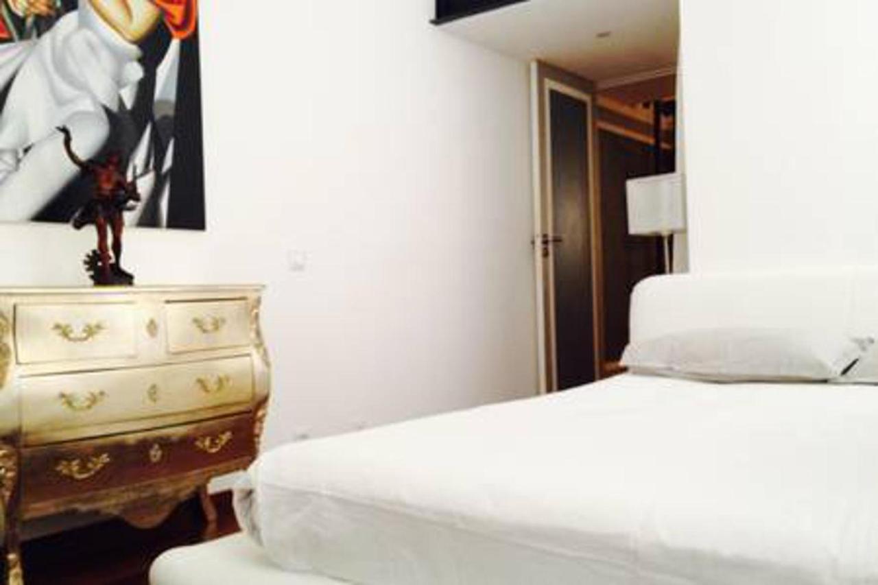 Romantic Apartment Close To Le Marais Paris Luaran gambar
